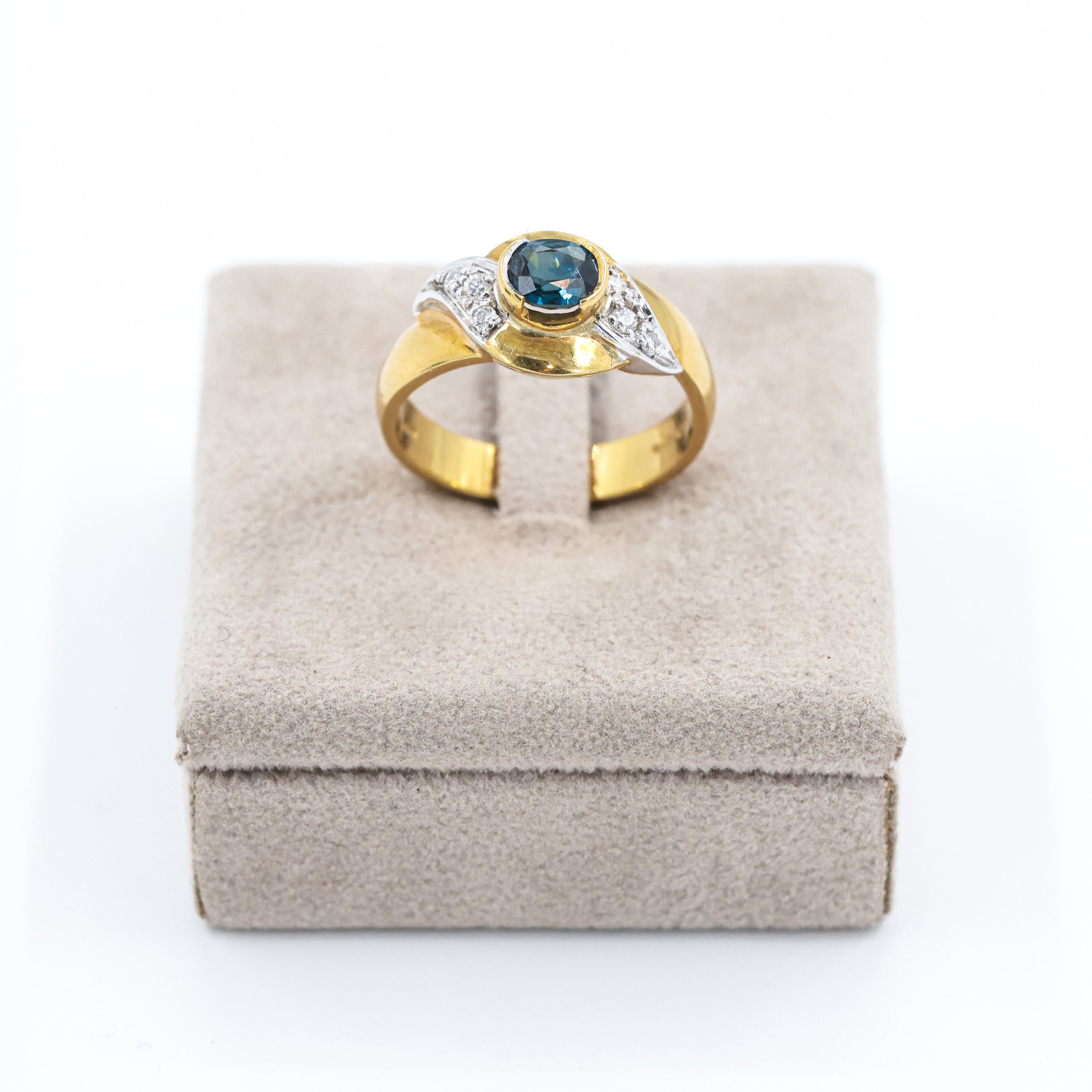Damiani Two-Tone Gold Ring with Sapphire and Brilliant Diamonds