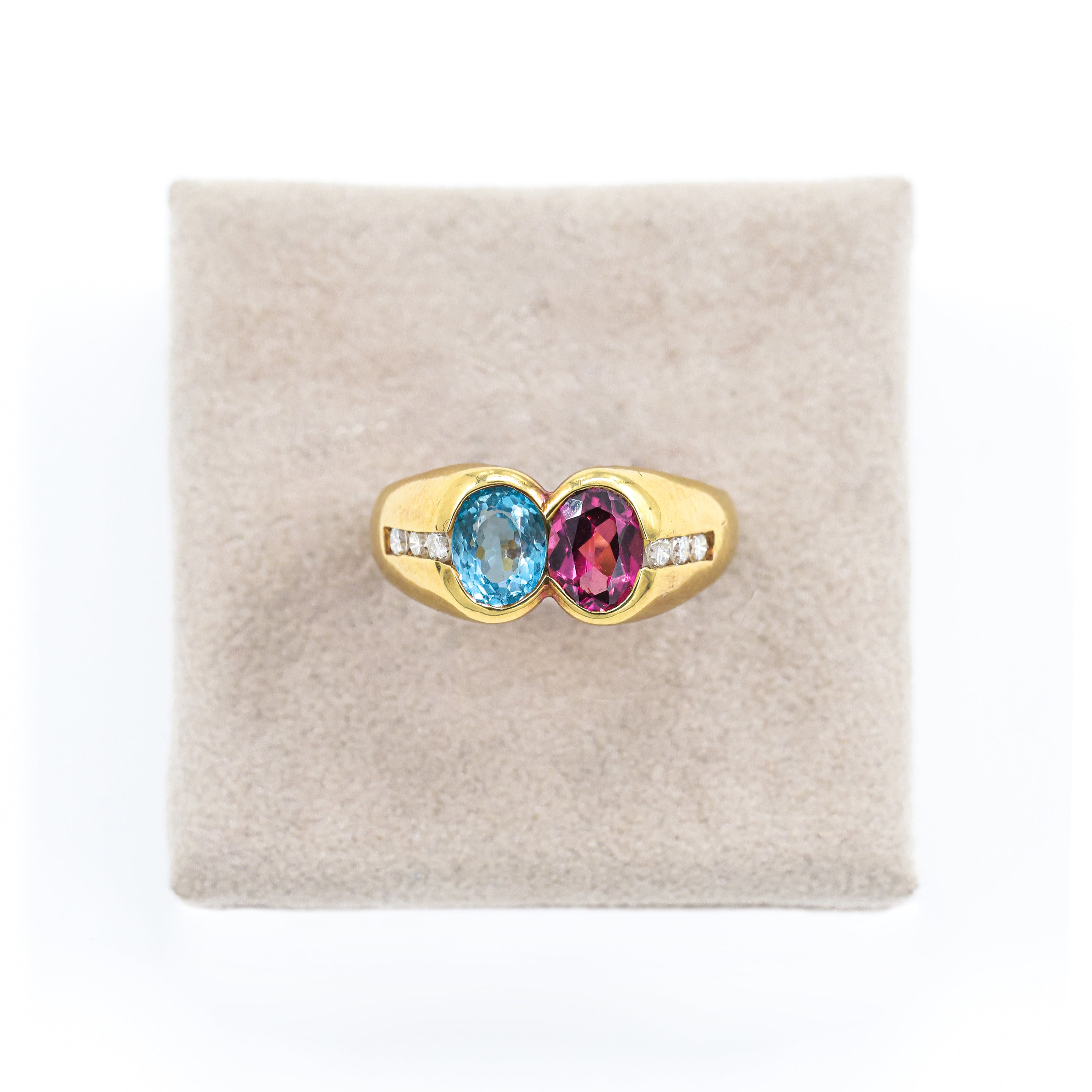 Yellow Gold Ring with Blue Topaz, Amethyst and Brilliant Diamonds