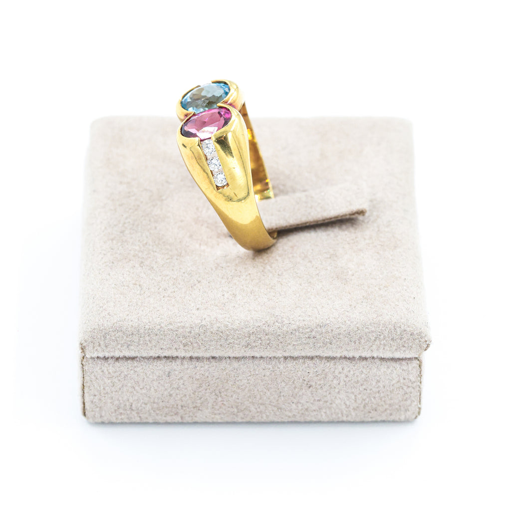 Yellow Gold Ring with Blue Topaz, Amethyst and Brilliant Diamonds