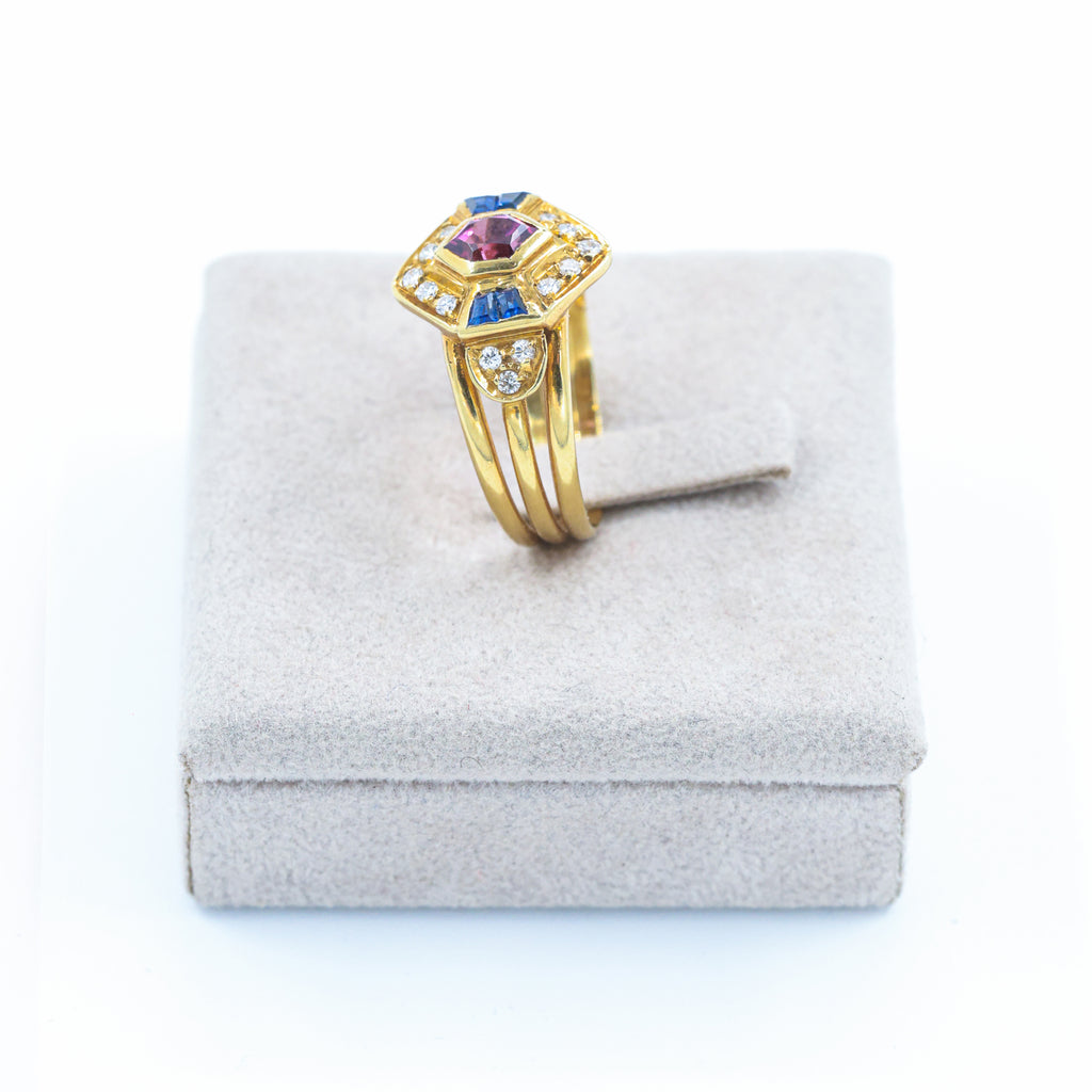 Yellow Gold Ring with Pink Tourmaline, Sapphires and Brilliant Diamonds