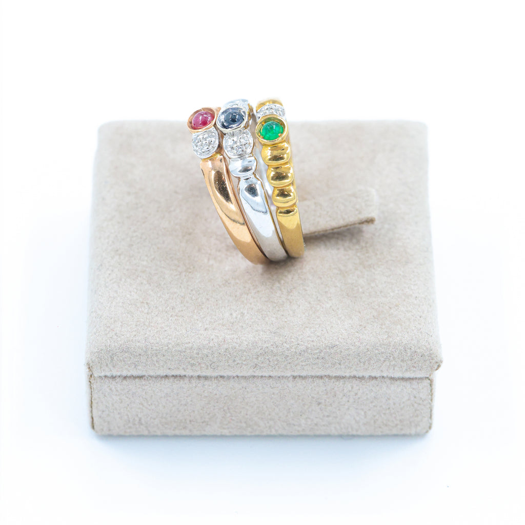Three Connected Rings