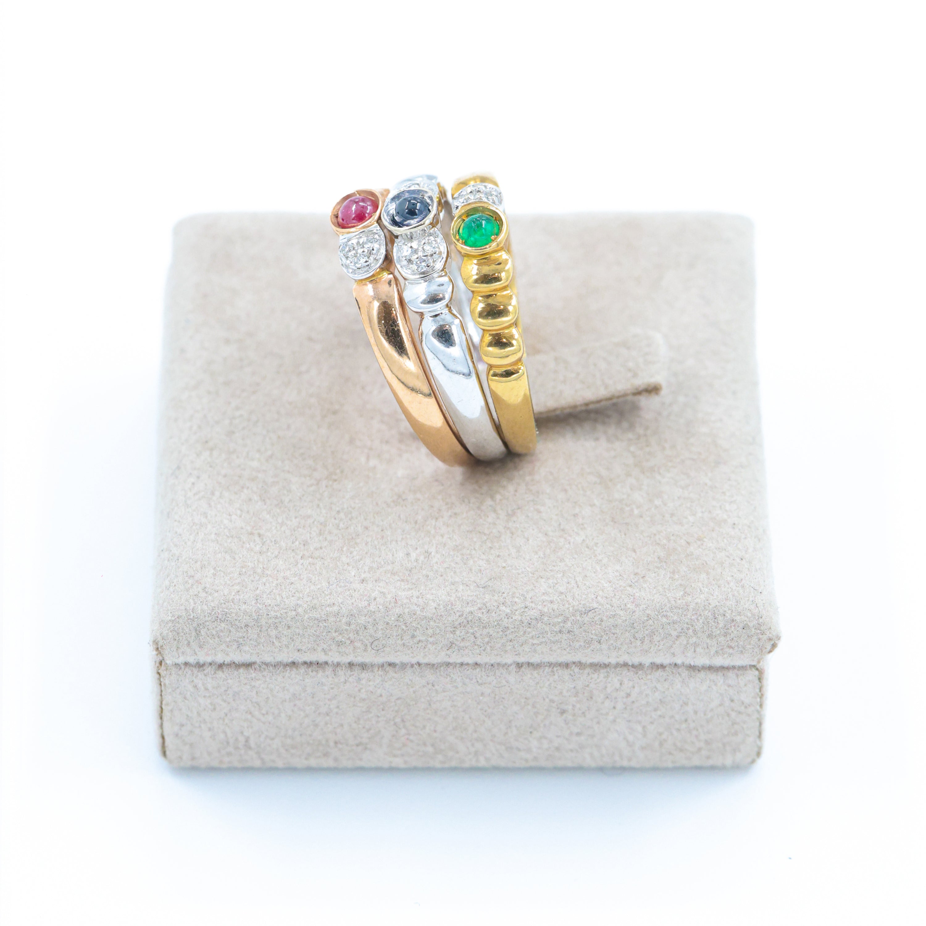 Three Connected Rings